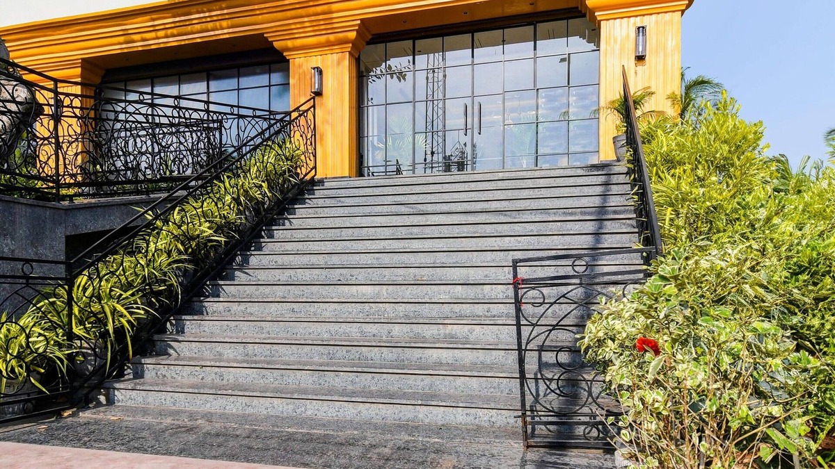 Jamshedpur House | Deluxe Double Stays Near Paridh Crossing