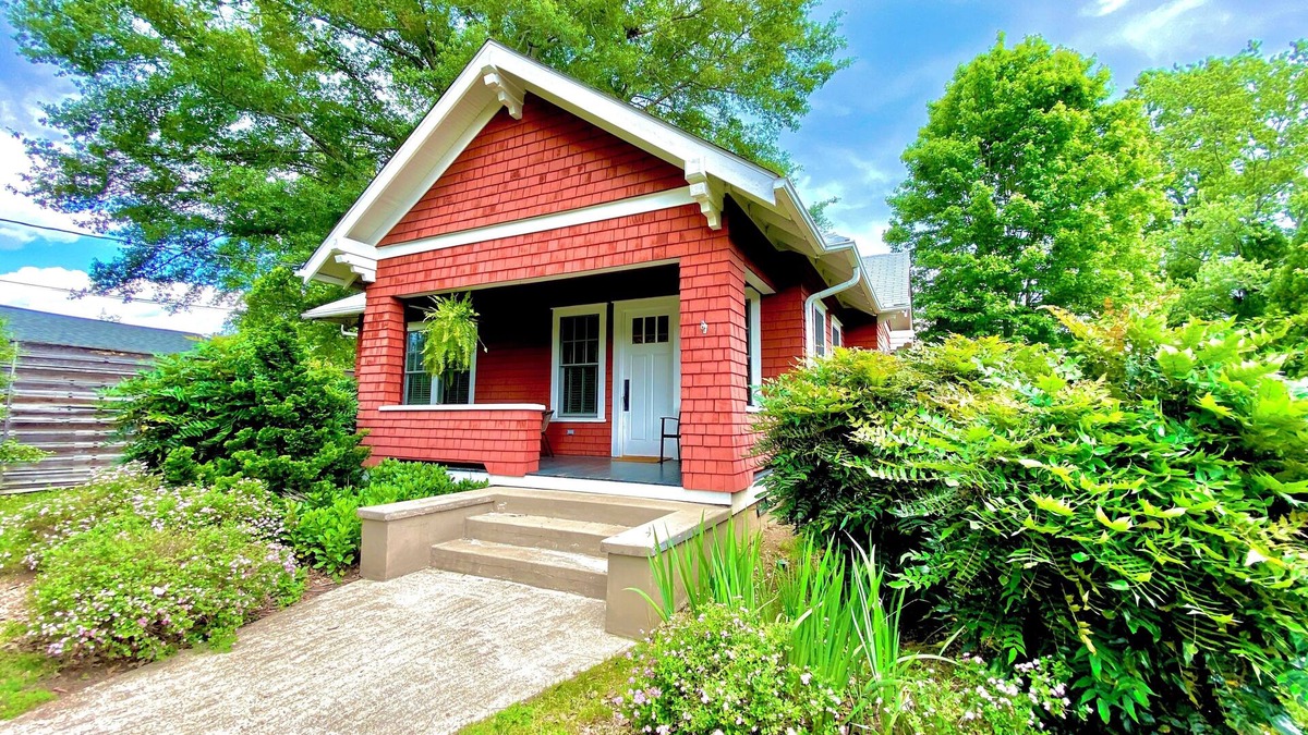 Brevard House | Deluxe Downtown Bungalow - fenced in yard, pet friendly.
