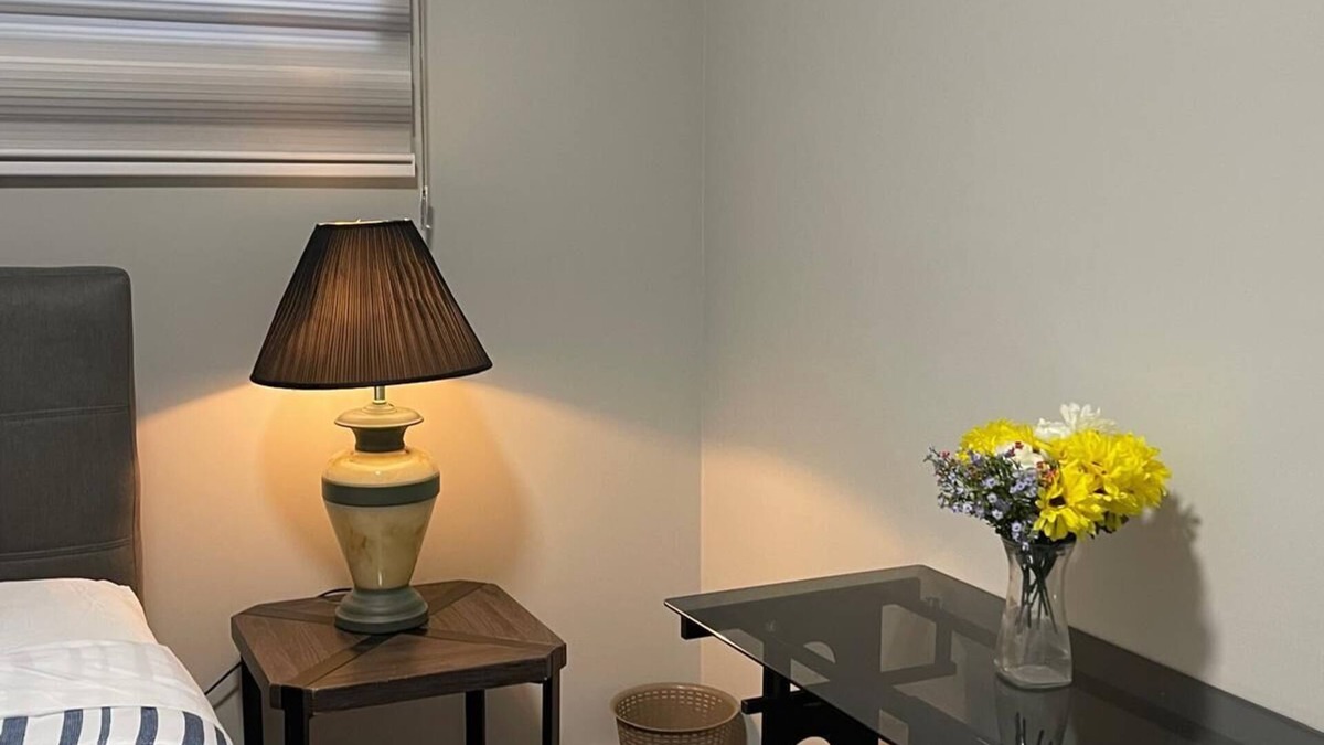 Southwest Edmonton House | DELUXE HOME FOR FAMILY OF 6 close to great amenities