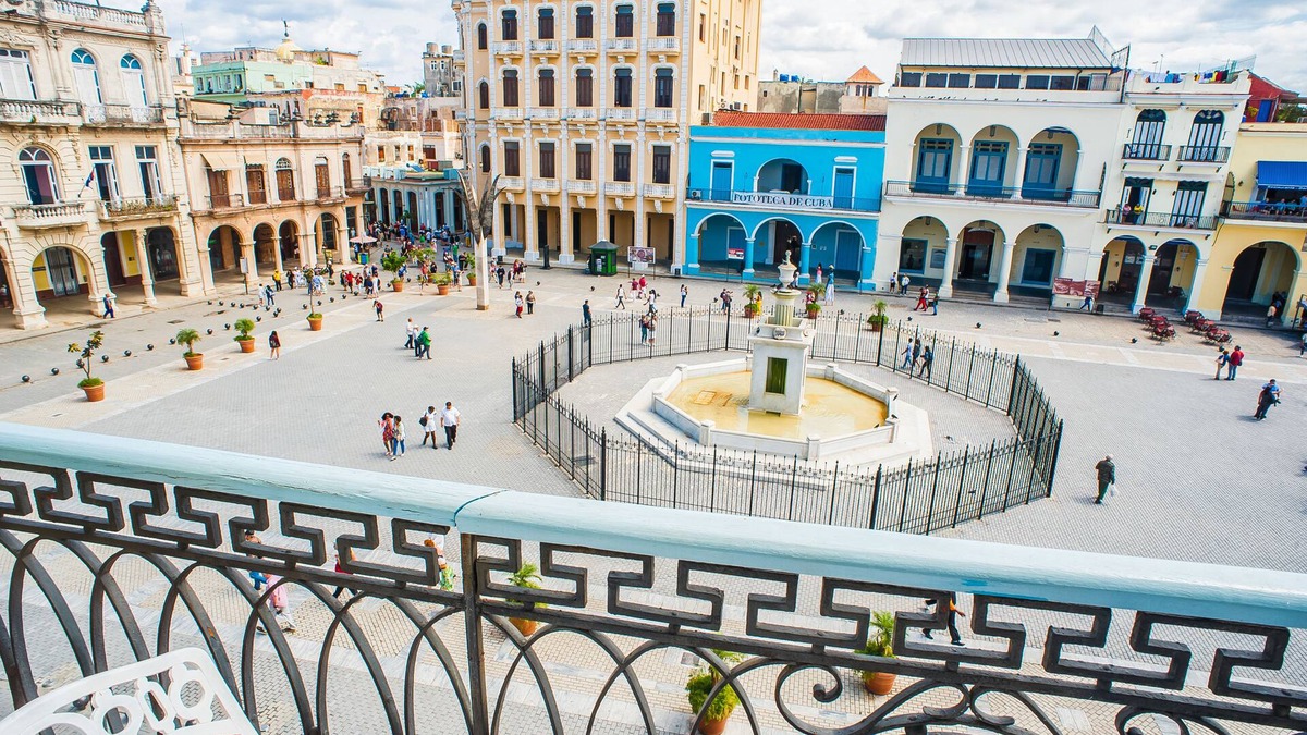 Old Havana House | Deluxe in Plaza Vieja - Executive Suite