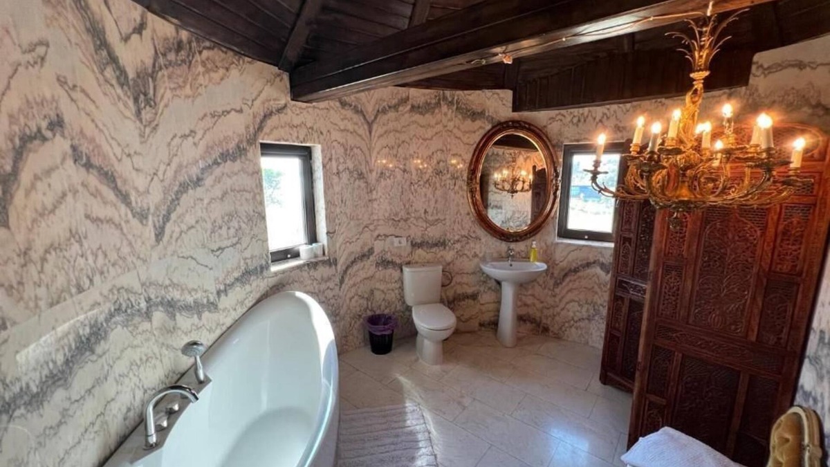 Eforie Nord Apartment | Deluxe King Room
