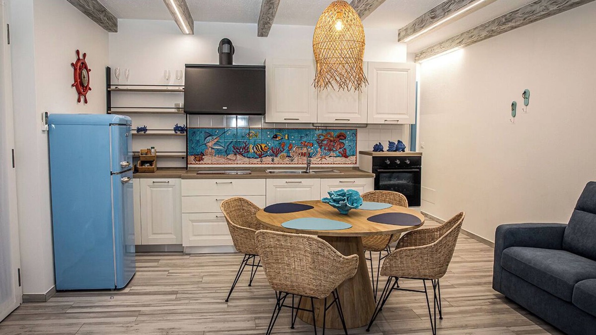 Gioia Tauro Apartment | Deluxe Libeccio Apartment