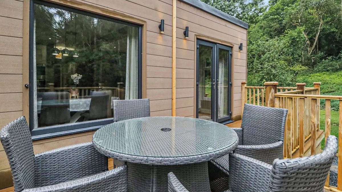 Allithwaite Ski Chalet | Deluxe lodge designed with luxury in mind.