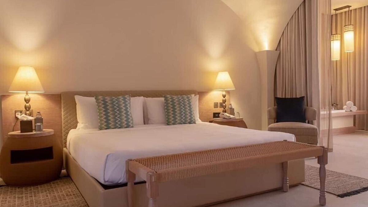 Liwa Apartment | Deluxe Room Near Soul Society by Luxury Bookings
