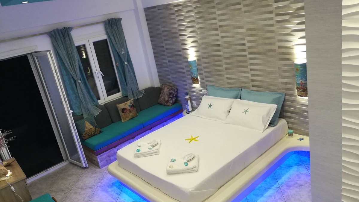 Loutra Apartment | Deluxe Suite with Fantastic View - Loutra Kythnos