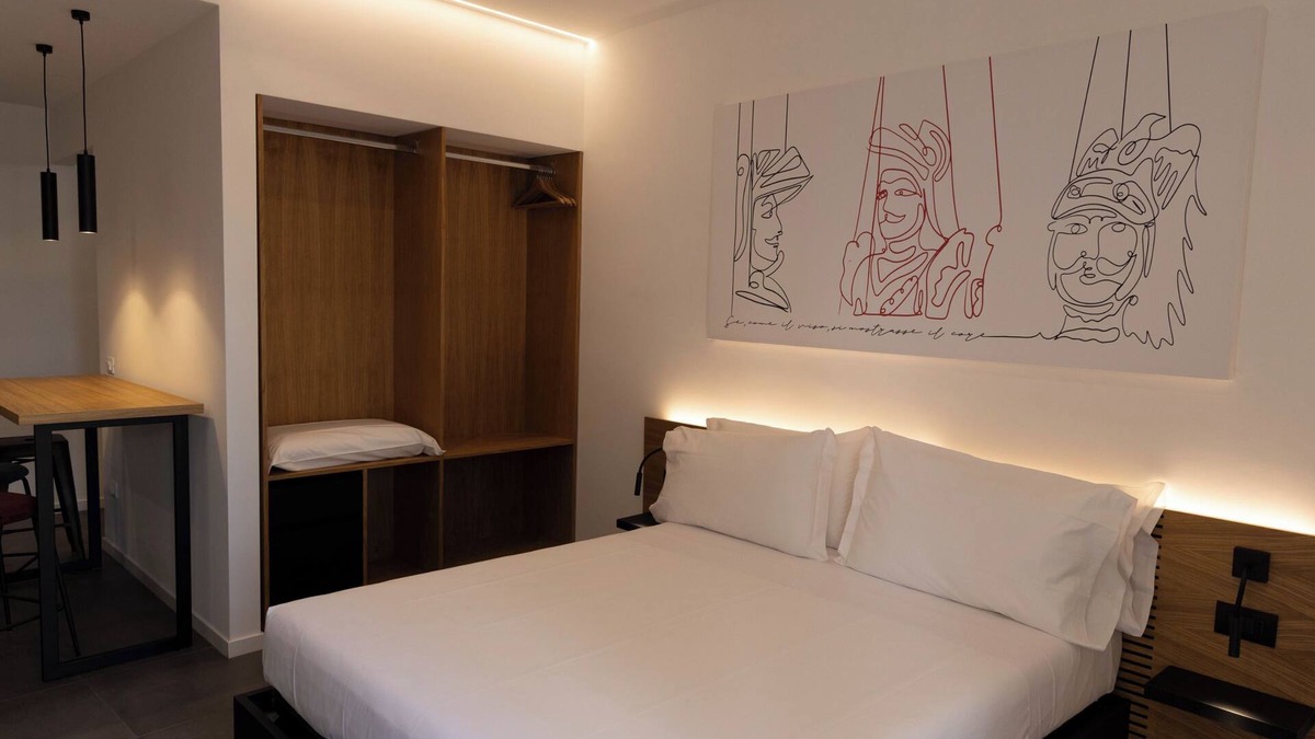 Bagheria Apartment | Deluxe Triple Studio with Terrace