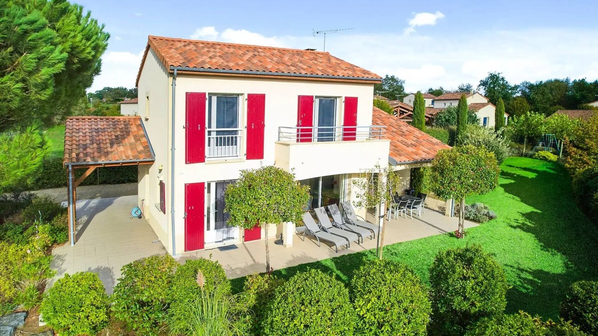 Vasles Villa | Deluxe unabhängige Villa, 2 Bäder 8 Personen