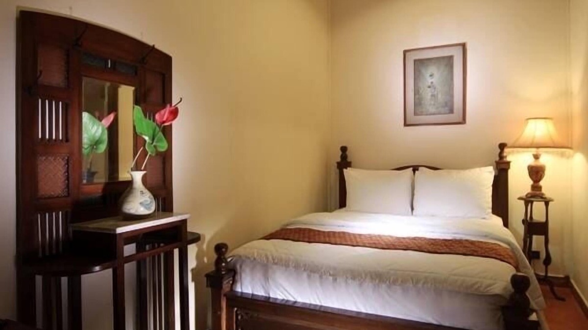 Pakem Cottage | Deluxe Villa traditional Javanese Joglo