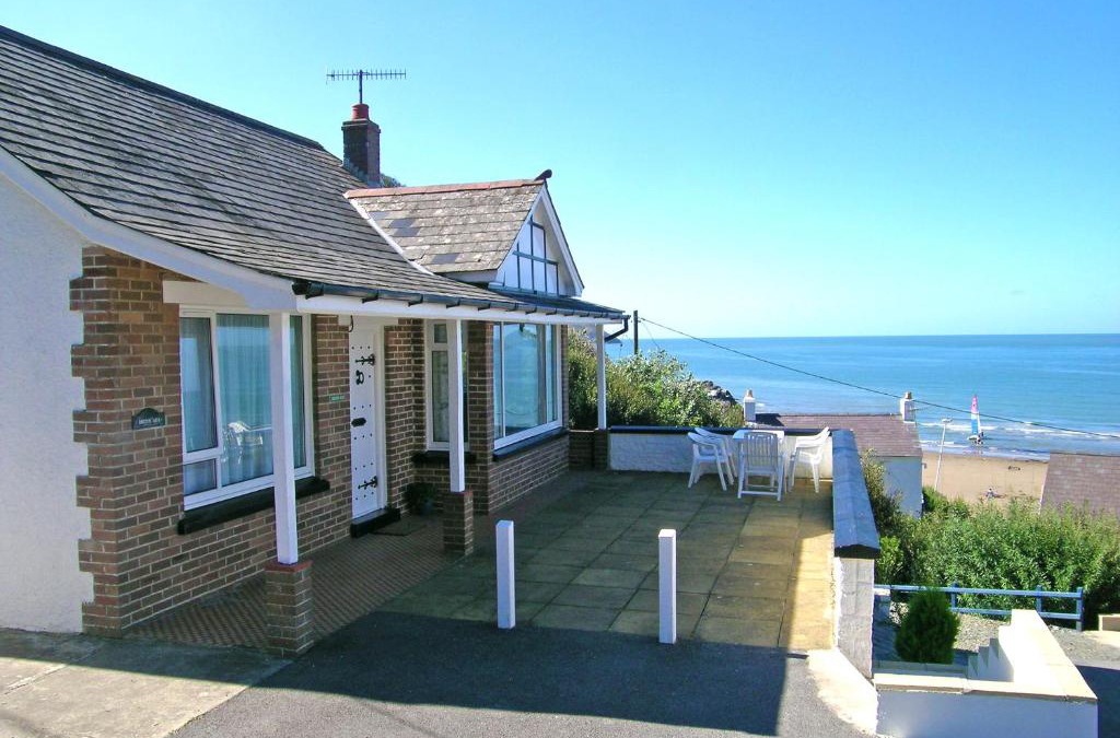 Tan-y-groes House | Delyn Aur