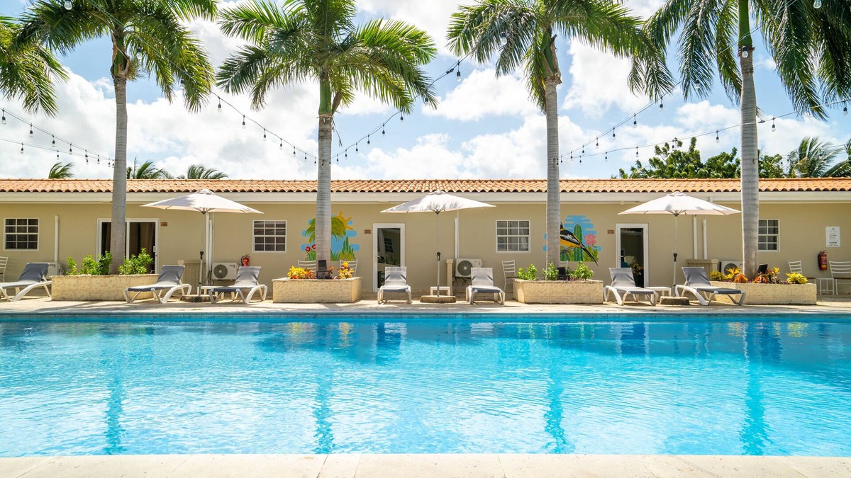 Piscadera Hotel | Delynne Boutique Hotel