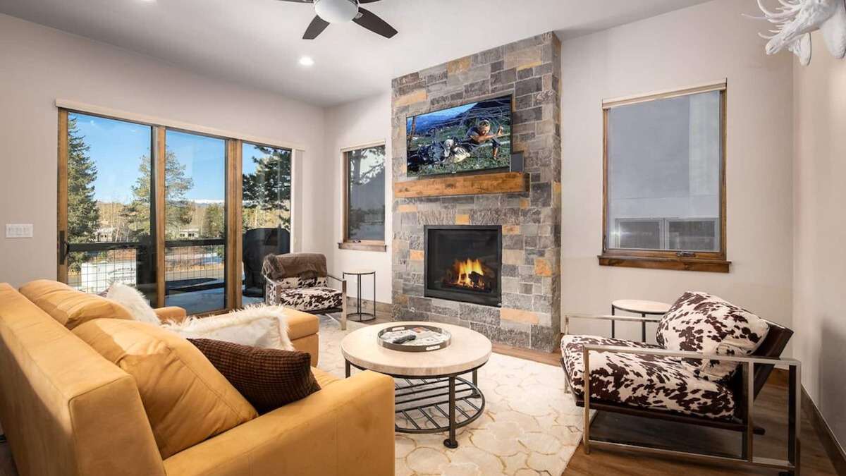 Frisco House | Deming Crossing Duplex: Downtown Frisco Chic