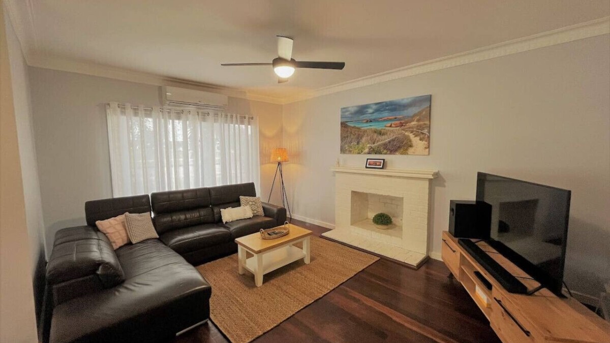 Esperance House | Dempster House Esperance