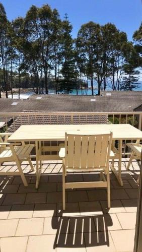 Denhams Beach Villa | Denham's Beachfront