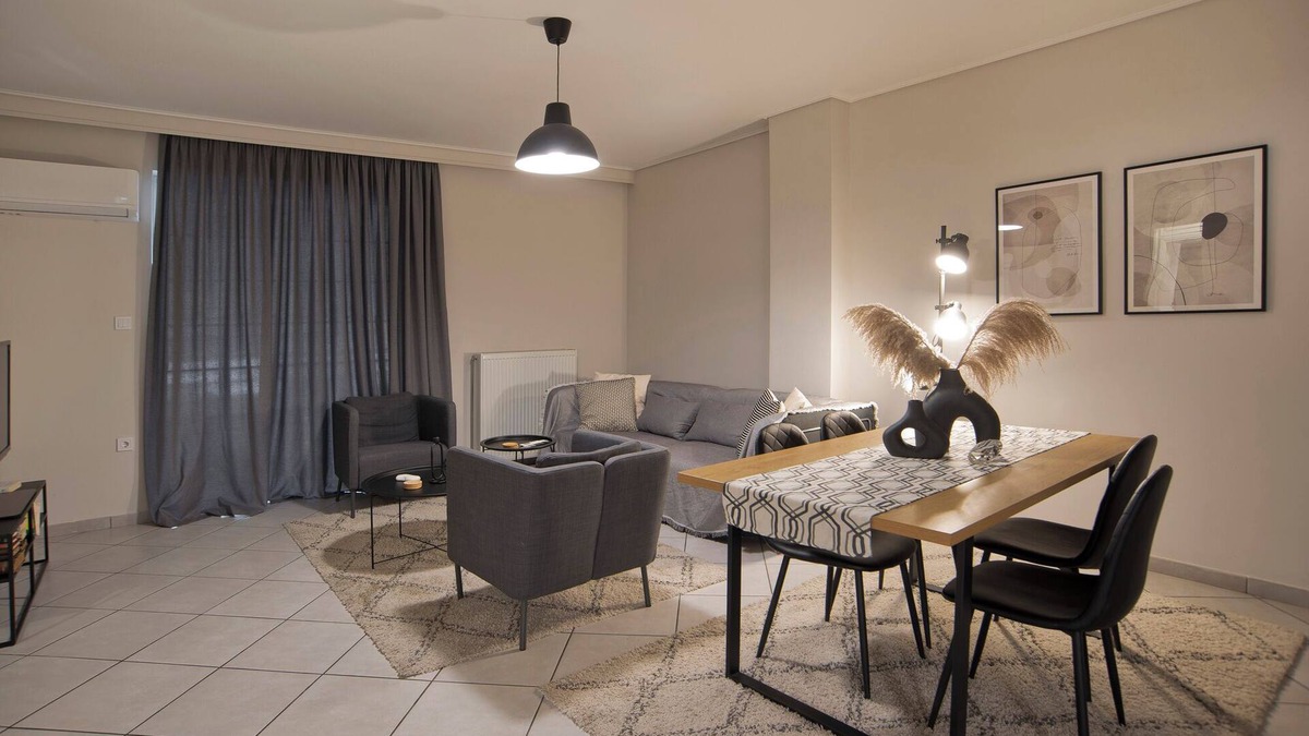Peiraiki Apartment | Denimou Home Luxurious 2BR Fully Equipped, Balcony