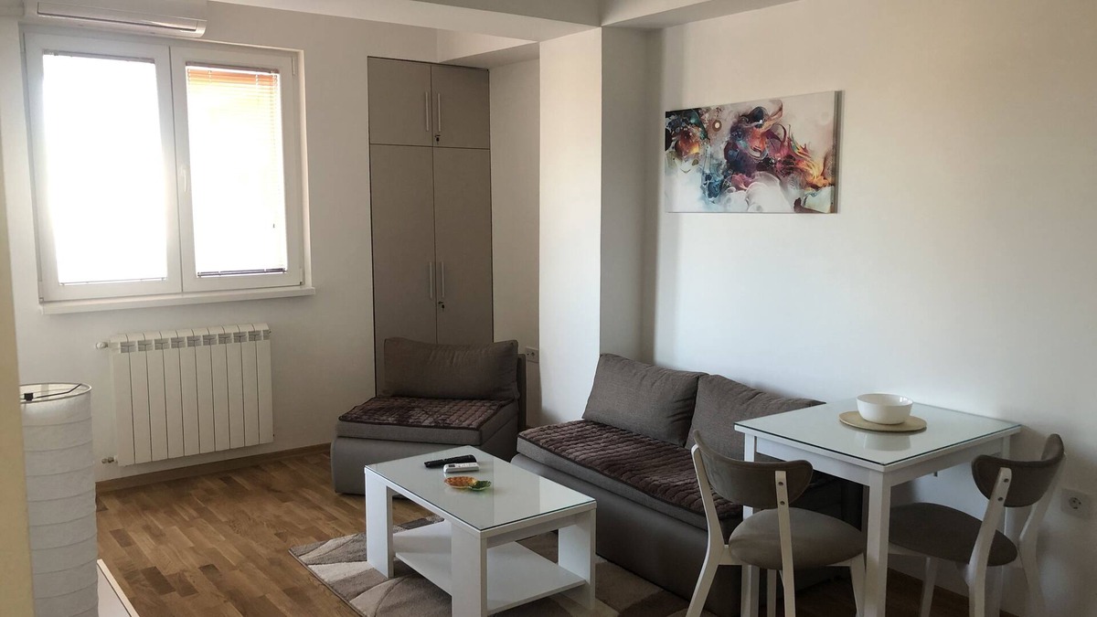 Kisela Voda Apartment | Denis inn 2 Skopje Centar apartments with private parking garage
