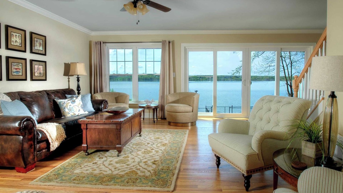 Town of Owasco House | Denman Cove on East Side - Owasco Lake