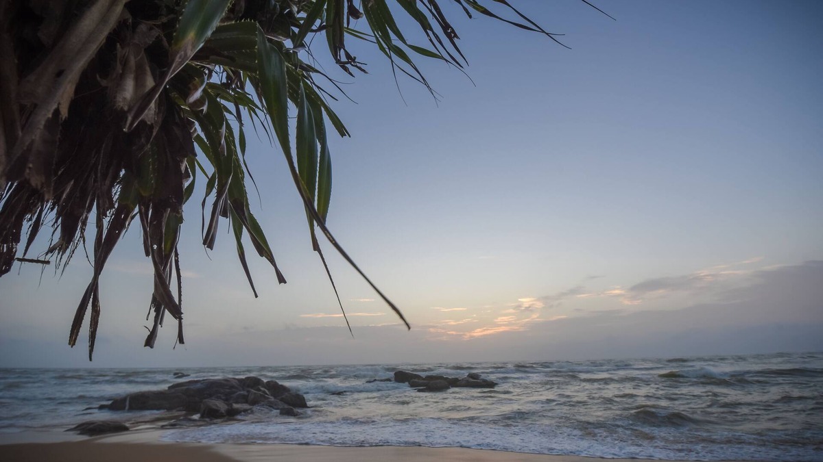 Mount Lavinia House | Dennislandvilla- Araliya