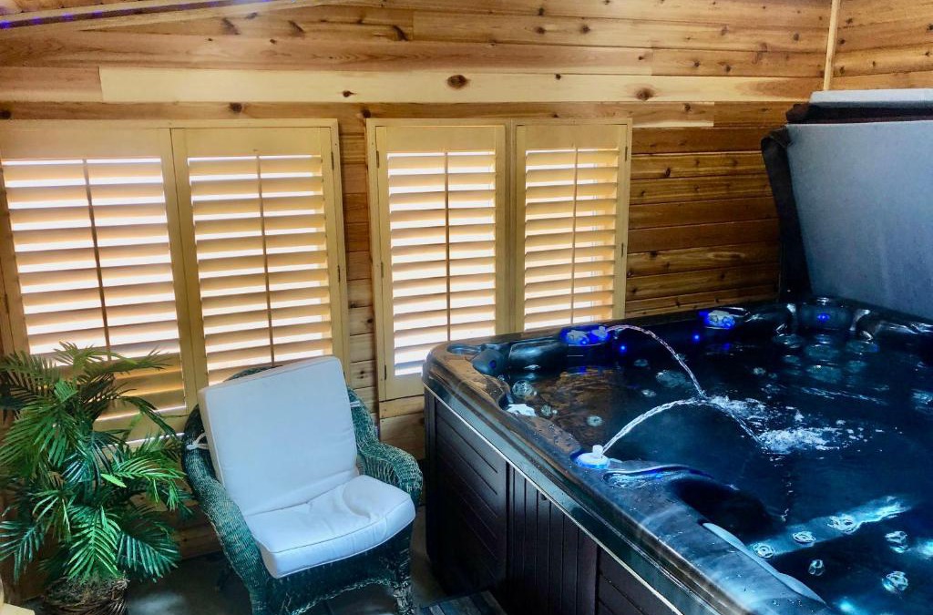 Southeast Apartment | Denver Blue Bear Den 3BR 2BA & Spa