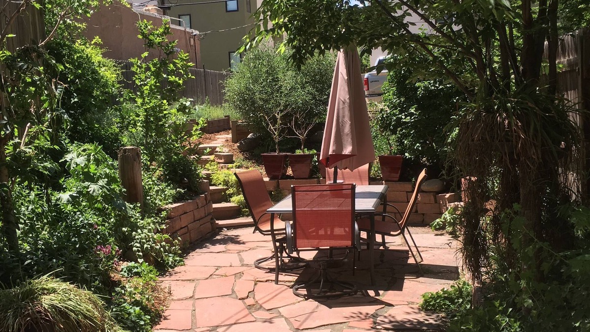 Highland House | Denver, Lower Highland-LoHi, Downtown, "Farmhouse" in the City n