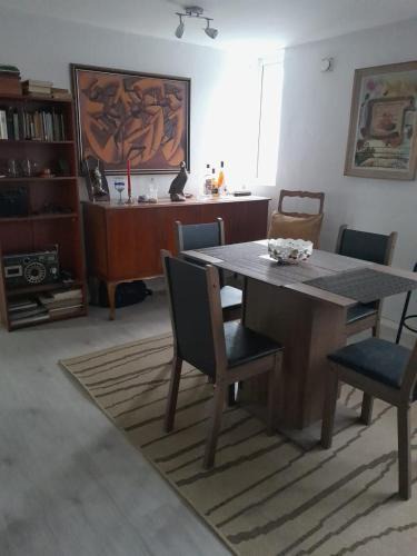 Yerbas Buenas Apartment | Departamento central