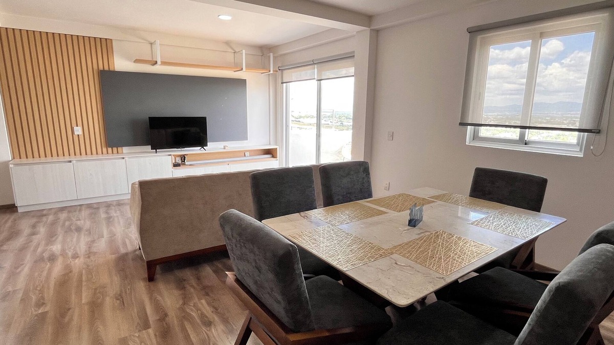Queretaro Apartment | Departamento en Corregidora con Alberca, Roof Garden y Terraza