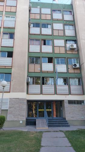 Guaymallen Apartment | Departamento frente al Mendoza Shopping para 4 personas