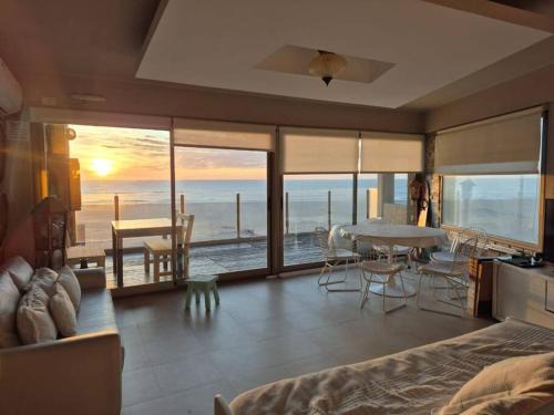 Las Gaviotas Apartment | Departamento frente al mar
