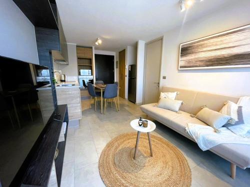 Santiago Apartment | Departamento Nuevo Metro Irarrázaval Ñuñoa