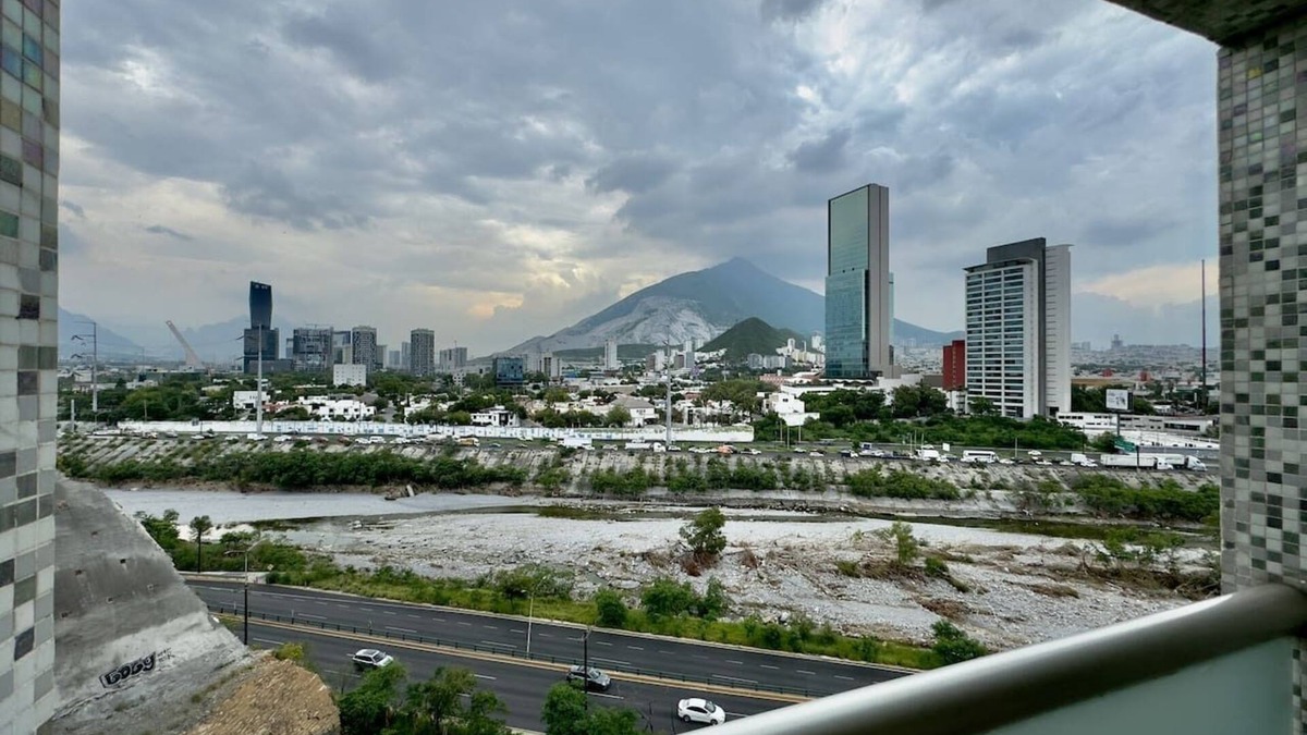 San Pedro Garza Garcia Condo | Departamento para parejas en Monterrey