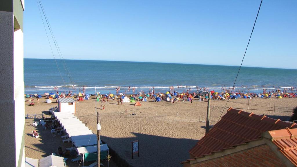 Villa Gesell Apartment | Departamento Villa Gesell Centro Sobre Playa y 114 Vista al Mar