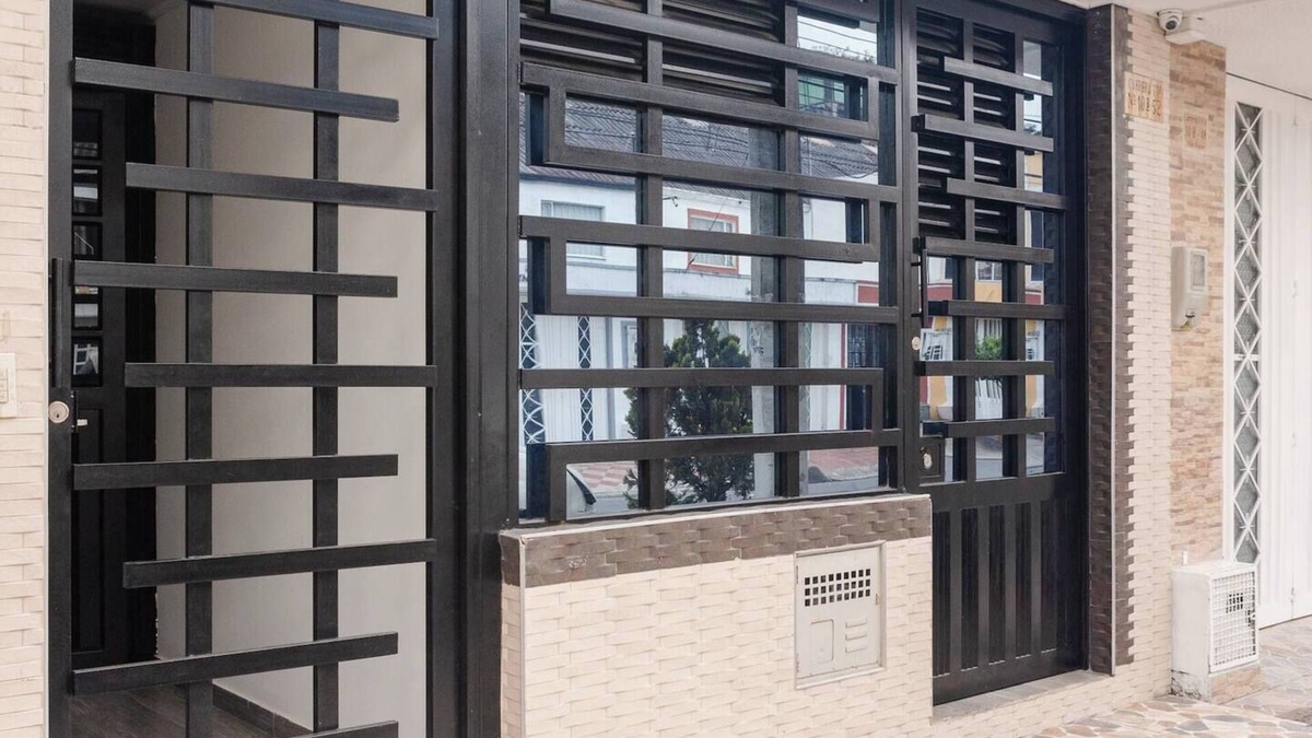 Kennedy Apartment | Dept-Complete-6 People-Independent-CC Eden