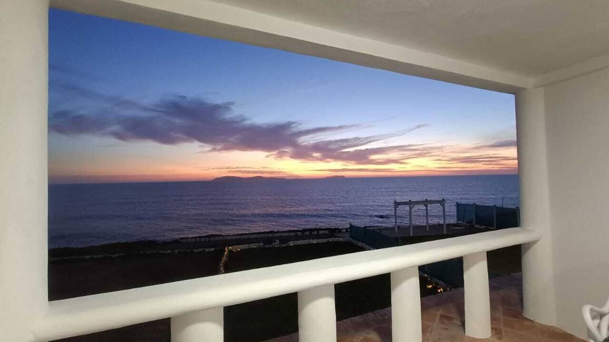 Playas De Tijuana Apartment | Dept. With terrace, ocean view and the Coronado Island