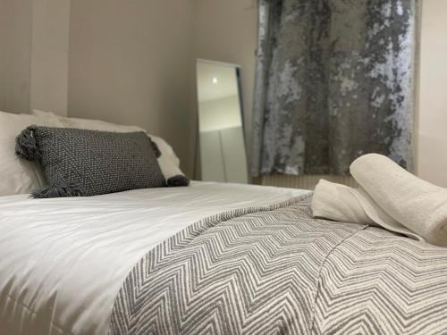 Deptford Apartment | Deptford’s Jewel