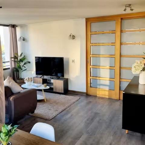 Macul Apartment | Depto full, excelente vista, parking y piscina