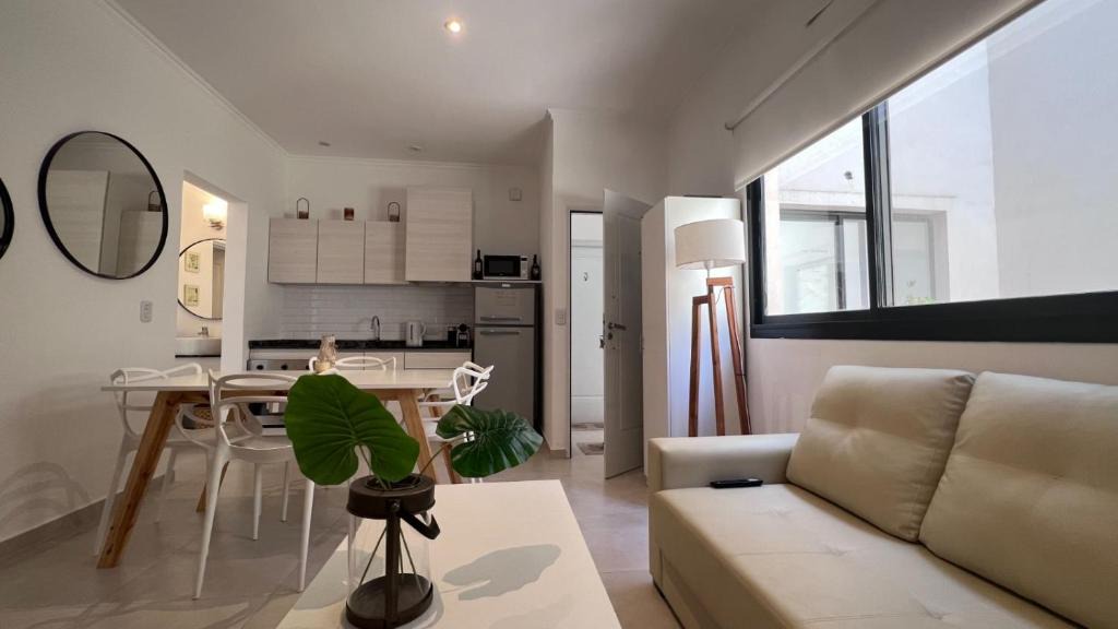 Colon Apartment | Depto SomoS