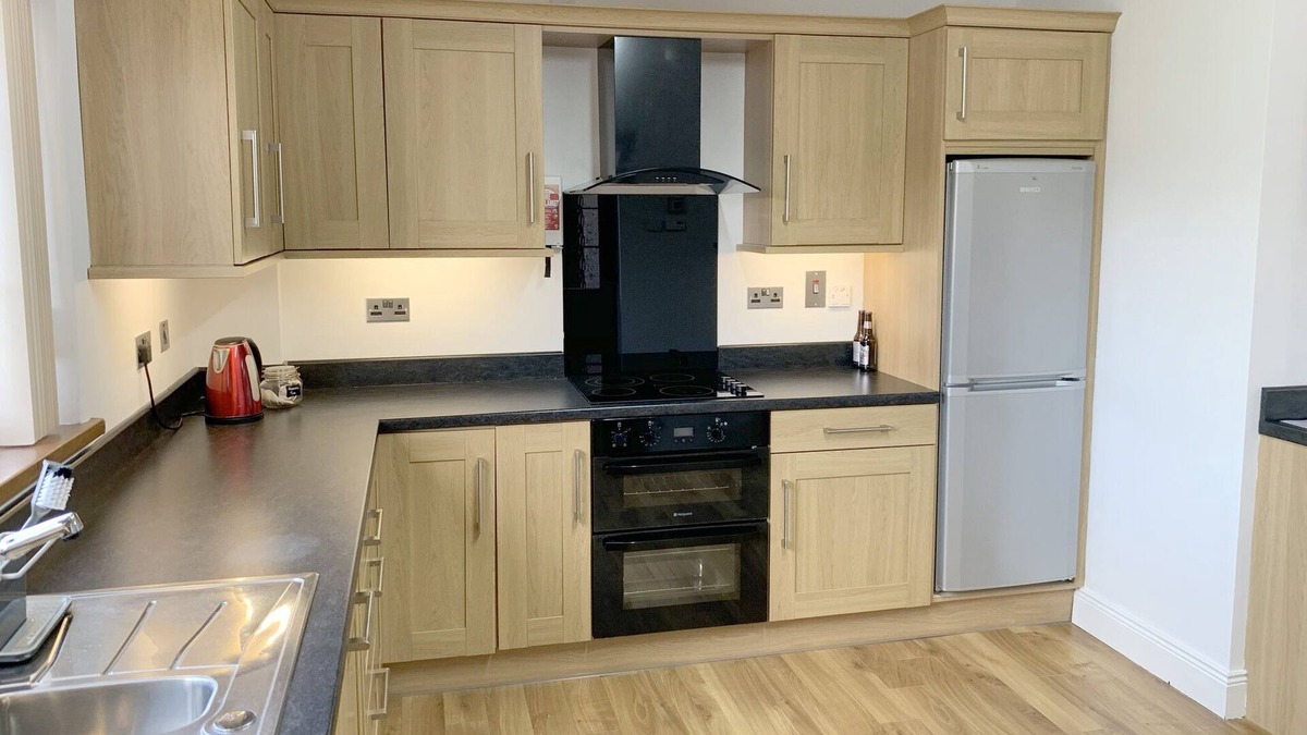 Londonderry House | Derry City Brookhill House self catering, Culmore Road