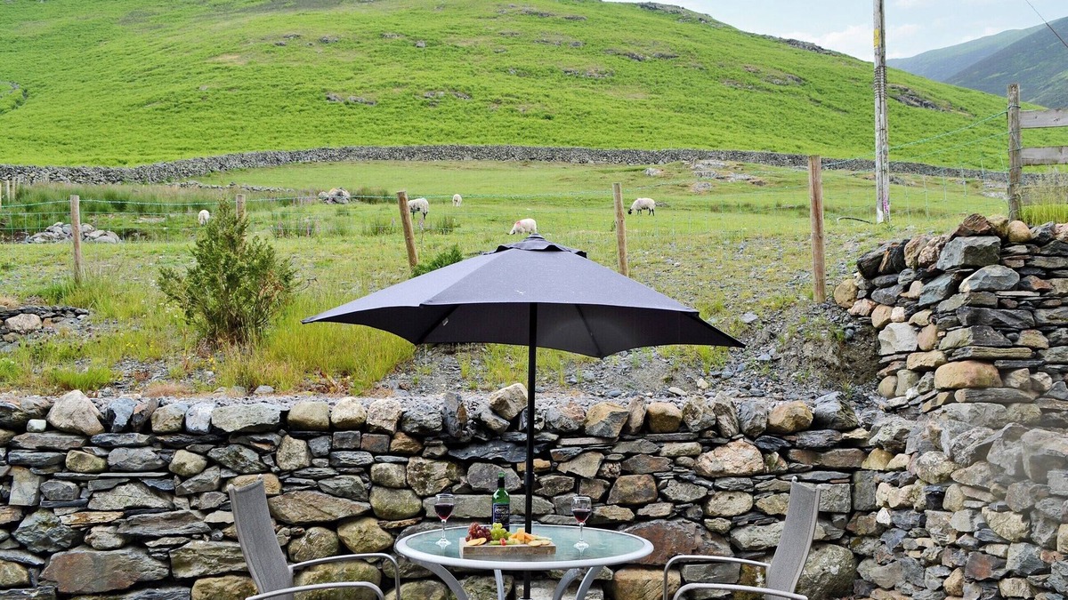 Scales Cottage | Derwent Dale Cottage - UK1334