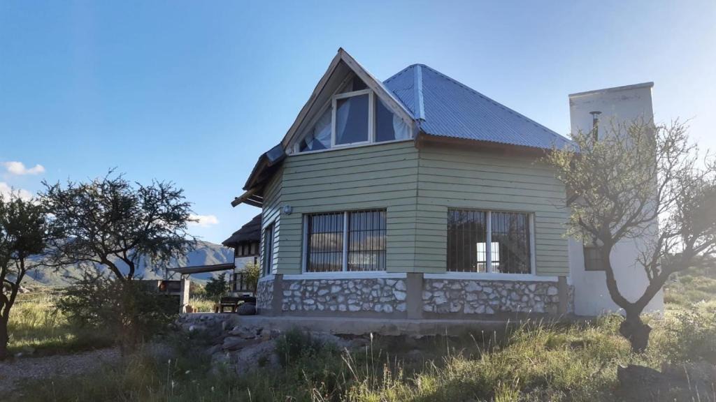 Ayacucho Department Ski Chalet | Descanso, aventura y ecoturismo en las sierras