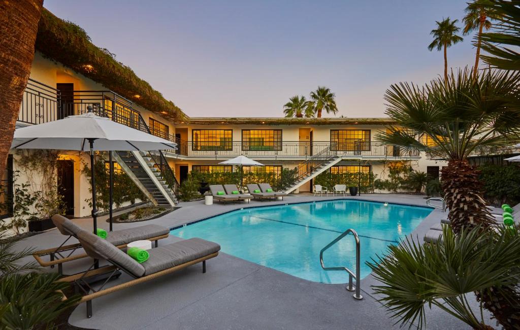 Uptown Design District Resort | Descanso Resort, A Men's Resort