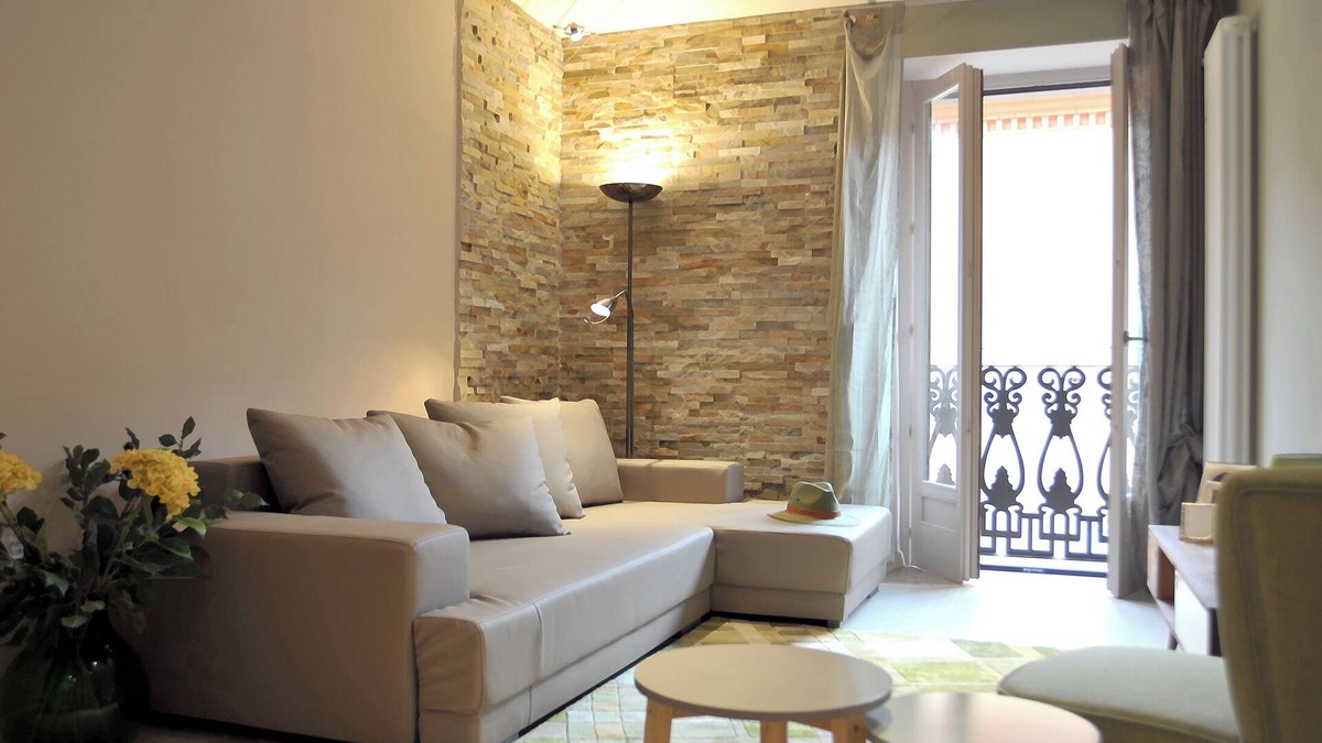 La Morra Apartment | 'DESCRIPTION' La Morra, the nest for 'gastronauts' .