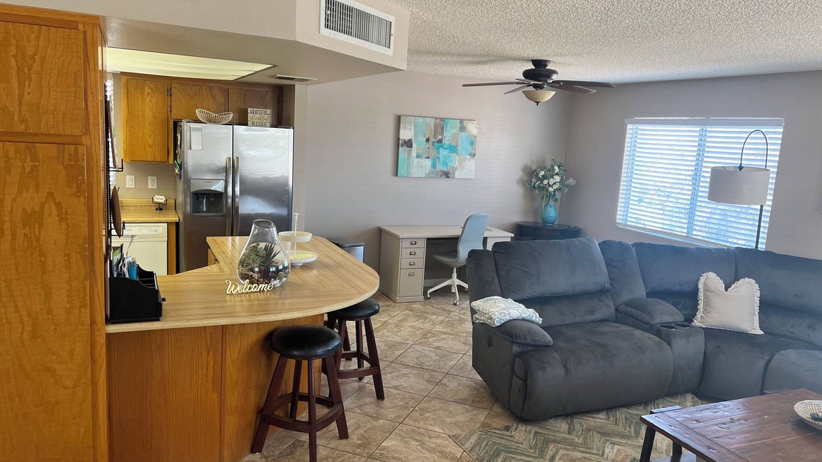 Bullhead City House | Desert Flower, in Holiday Shores close to River, Casinos, Boat Launch, Shopping