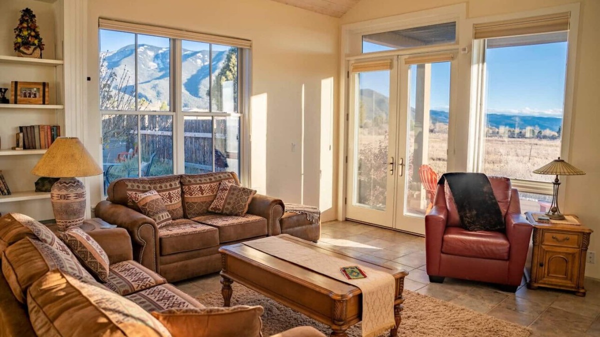 Arroyo Seco House | "Desert Haven: Luxe Stay, Hot Tub, Majestic Views"