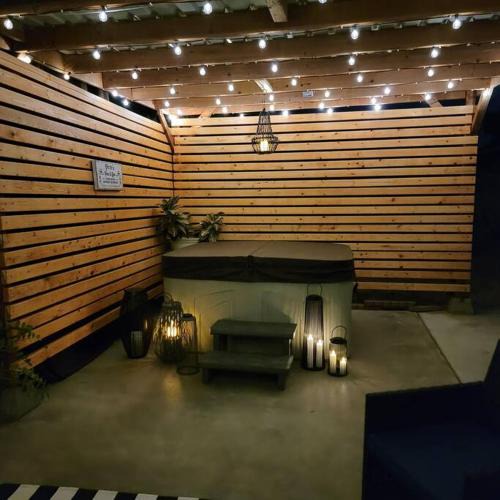 Las Cruces House | Desert Oasis With Hot Tub!