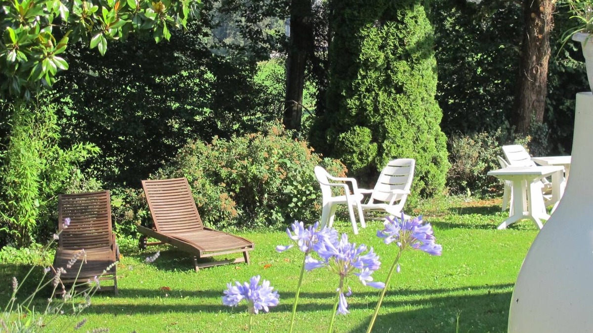 Chamboulive Hotel | Deshors Foujanet