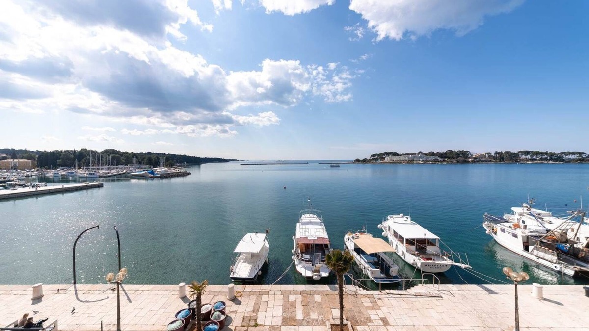 Porec Apartment | Design apartment Bellevue