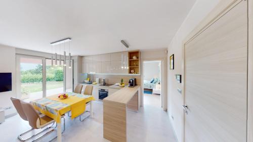 Viskovo Apartment | Design Apartment EMERALD Viškovo