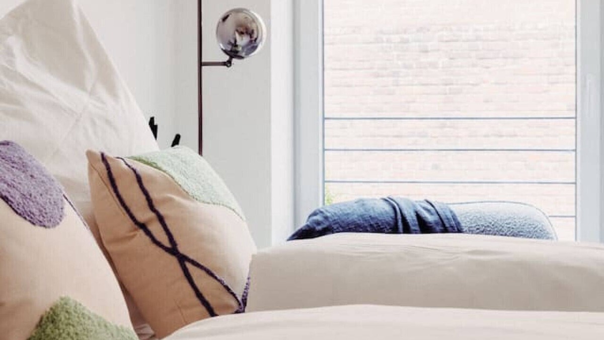 Friedrichstadt Apartment | Design Apartment | Urban | Art | High-Speed WiFi