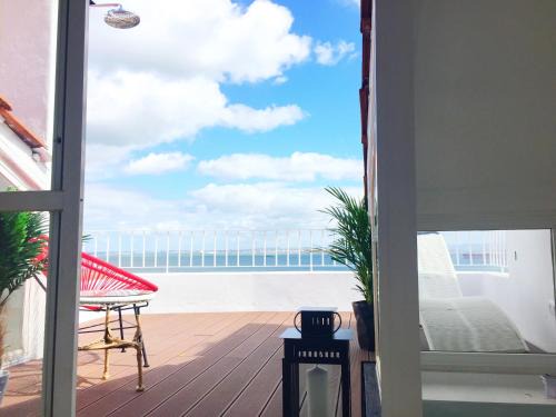Santo Estevao Apartment | Design Apartment with Rooftop Terrace and 180-degree River&City Views