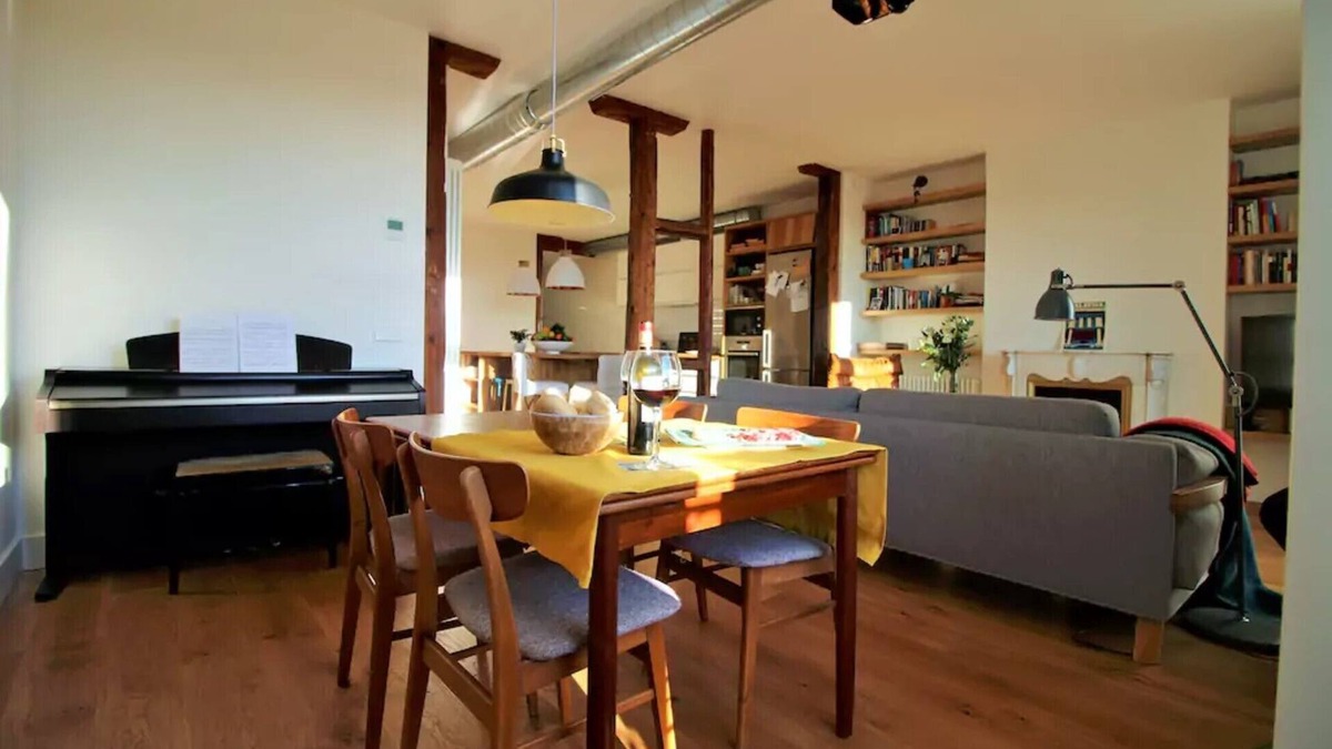 Golden Triangle of Art Apartment | Design flat in old Madrid