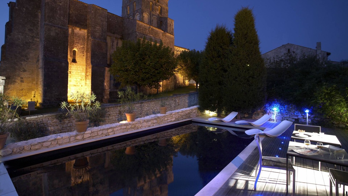 Sammarçolles Hotel | Design Hotel des Francs Garçons